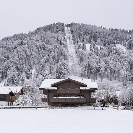 Three-Bedroom Apartment In Gstaad With Terrace- If You Want To Book, Please Contact On Wh-Ats-App - 0034-635-518-057 !!!! Exterior photo