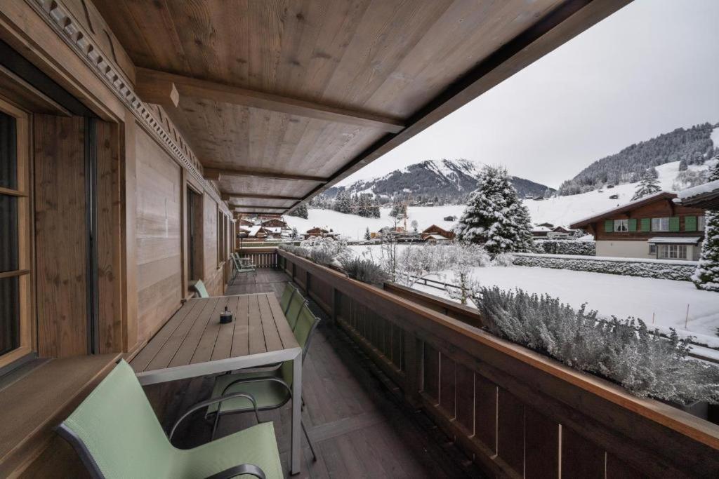 Three-Bedroom Apartment In Gstaad With Terrace- If You Want To Book, Please Contact On Wh-Ats-App - 0034-635-518-057 !!!! Exterior photo